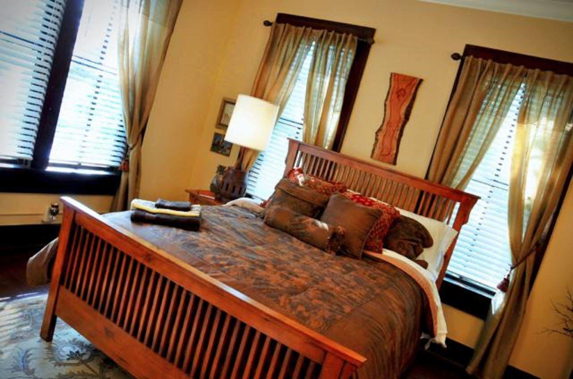 Texas Forest Country Retreat Huntington Εξωτερικό φωτογραφία